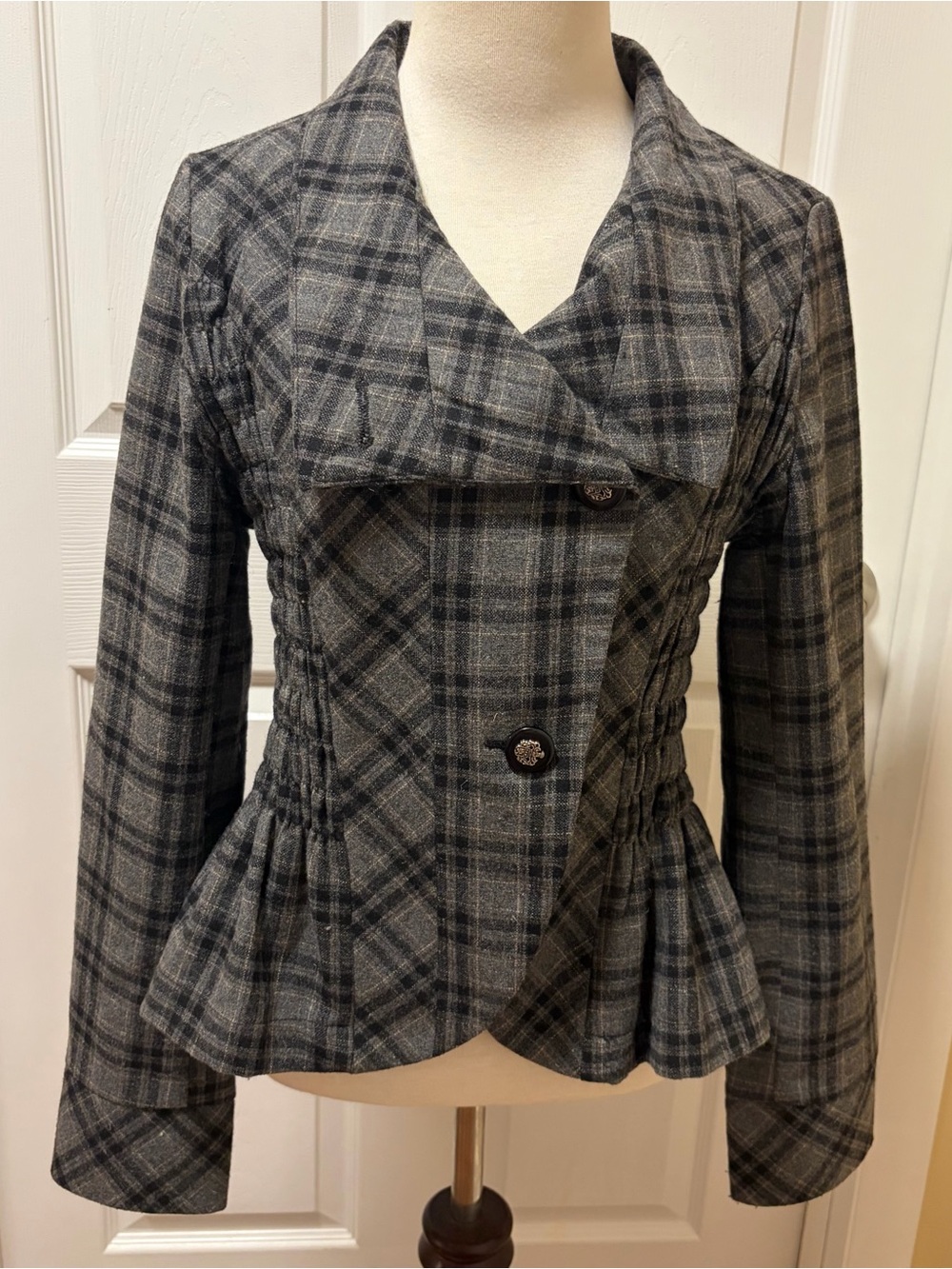 Luii Gray Plaid Peplum Blazer
